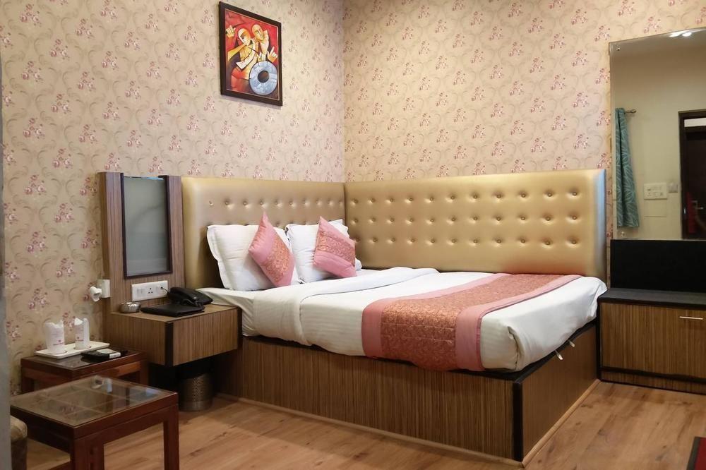 Rupam Hotel Δελχί Εξωτερικό φωτογραφία