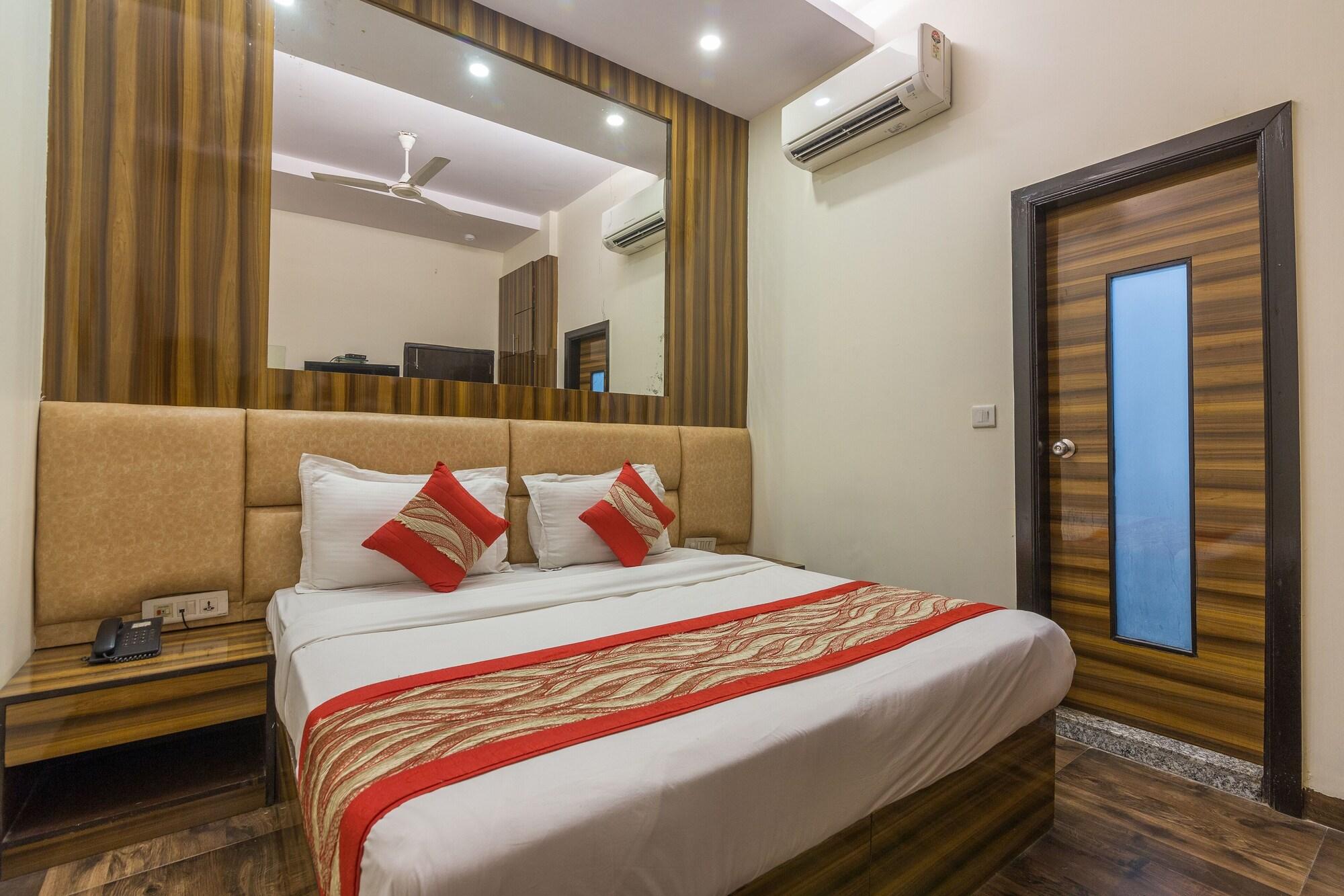 Rupam Hotel Δελχί Εξωτερικό φωτογραφία