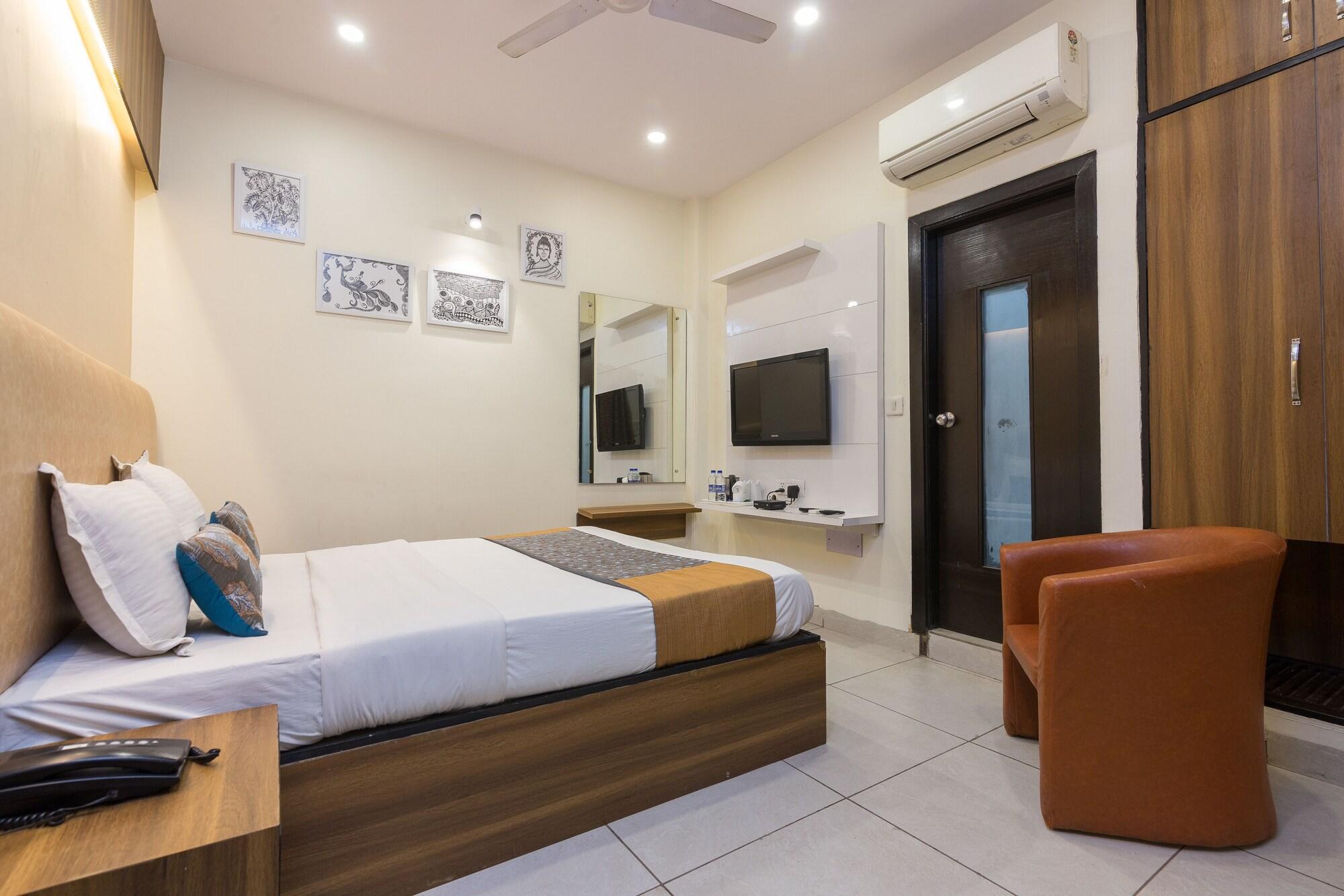 Rupam Hotel Δελχί Εξωτερικό φωτογραφία