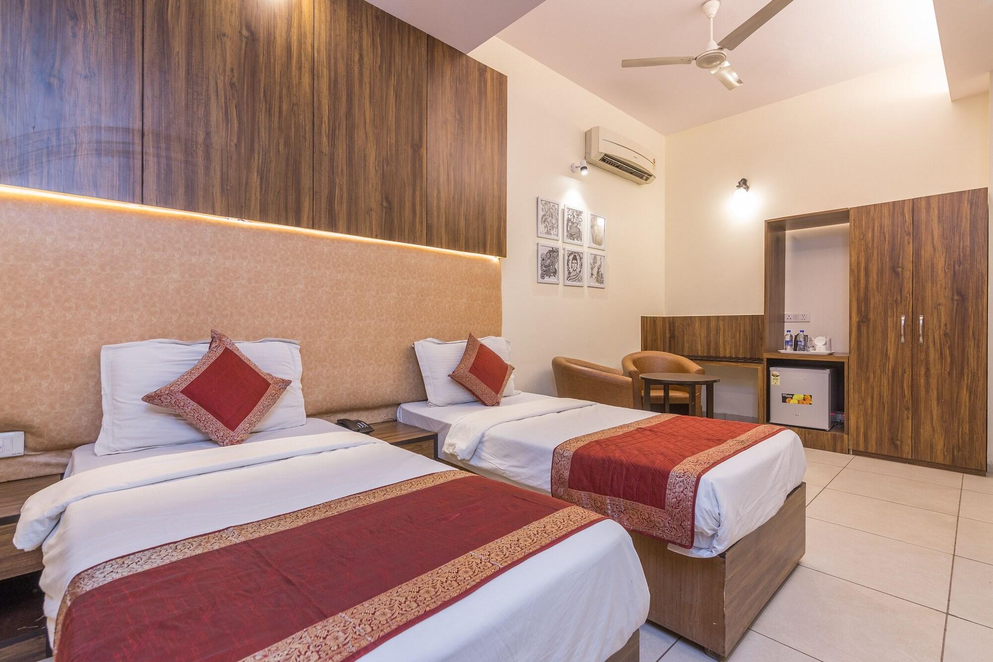 Rupam Hotel Δελχί Εξωτερικό φωτογραφία