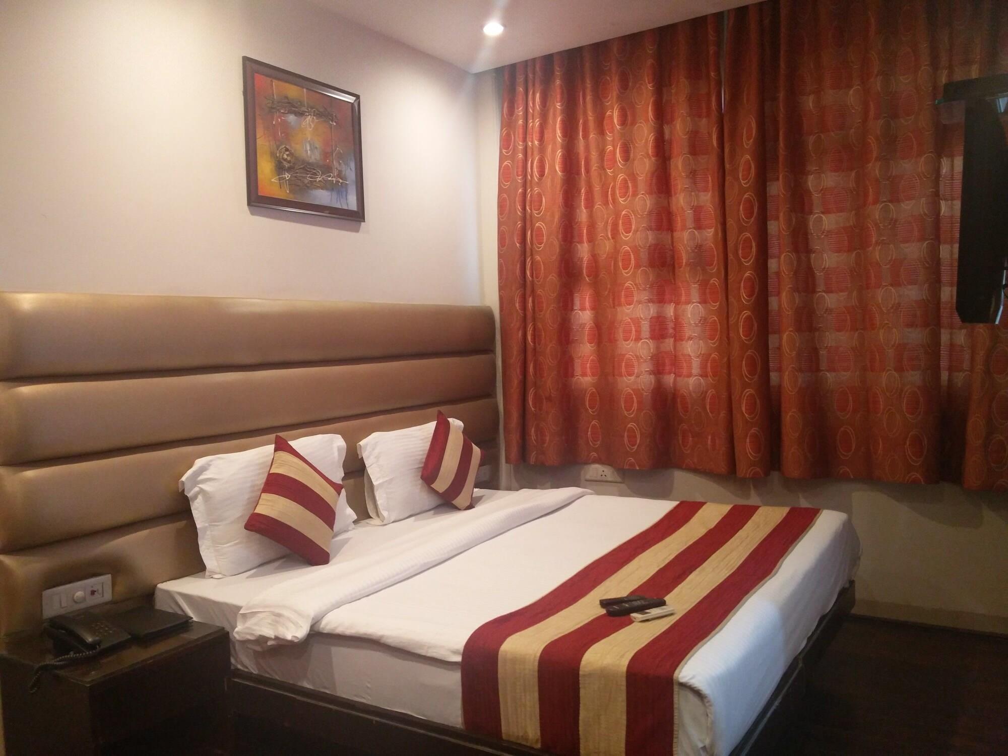Rupam Hotel Δελχί Εξωτερικό φωτογραφία