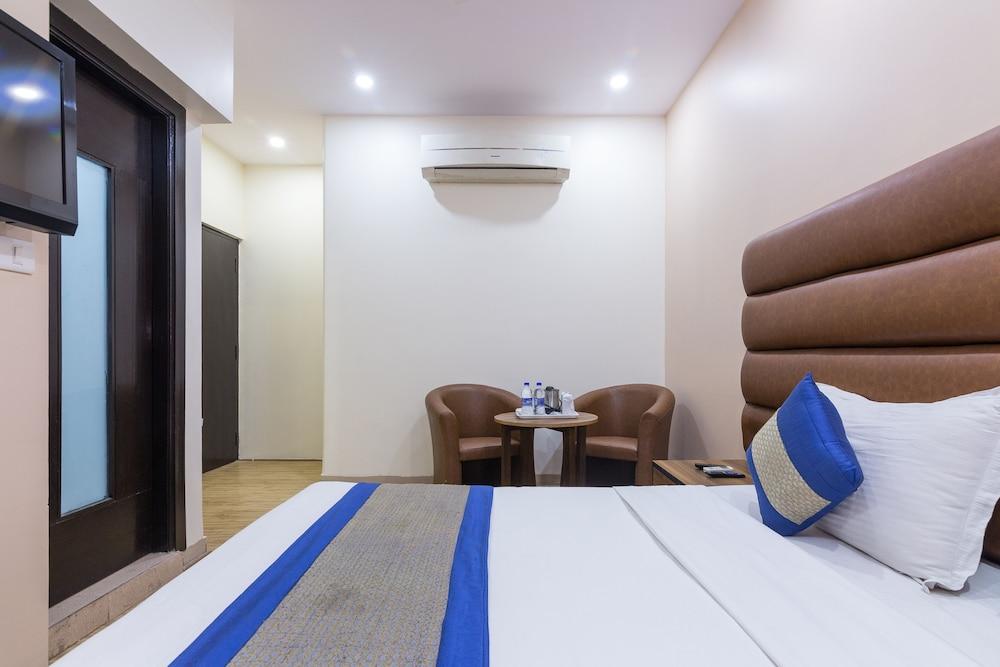 Rupam Hotel Δελχί Εξωτερικό φωτογραφία