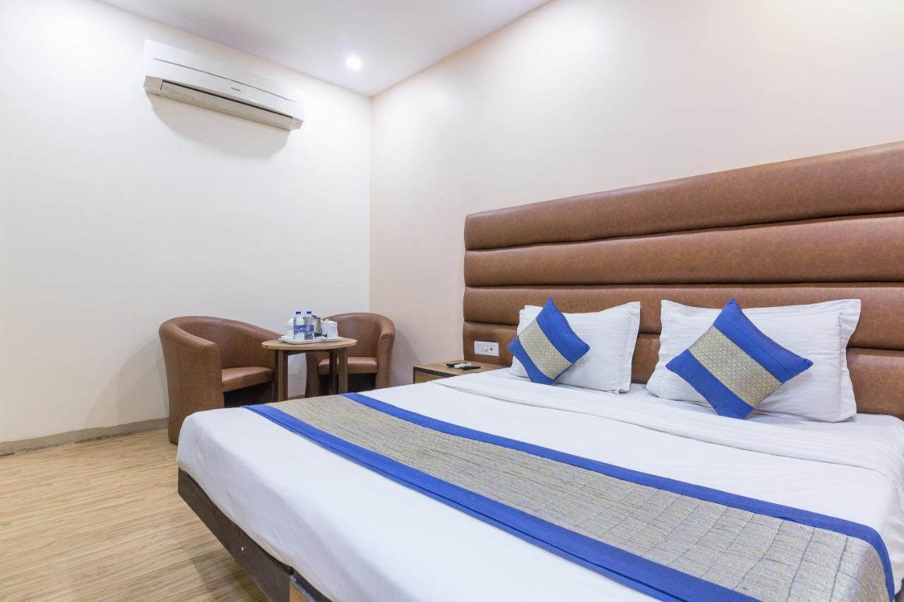 Rupam Hotel Δελχί Εξωτερικό φωτογραφία