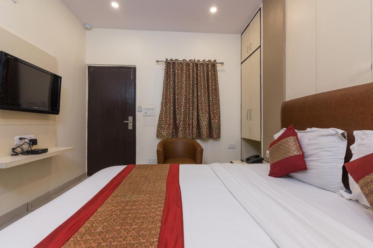Rupam Hotel Δελχί Εξωτερικό φωτογραφία